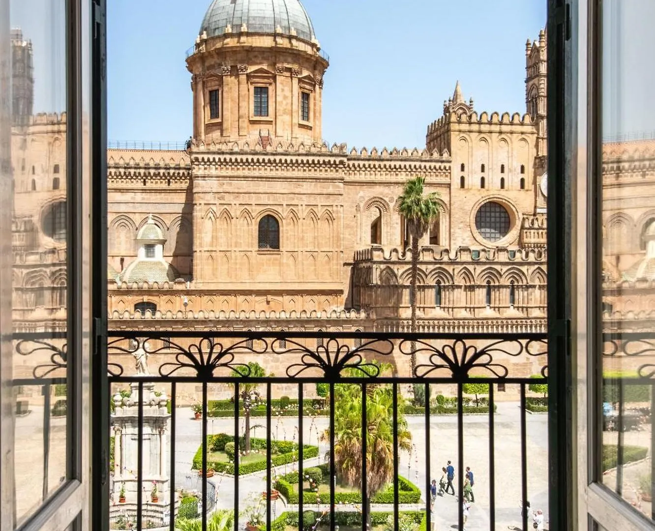 Cathedral View Apartments Palermo 0*,  Italy